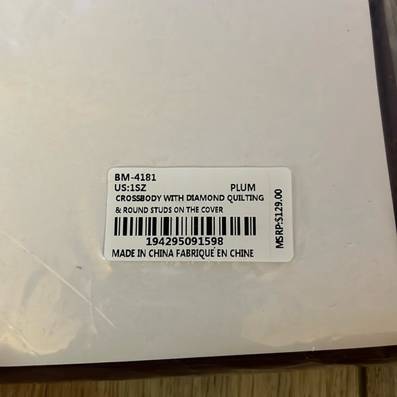 Badgley Mischka Crossbody with Diamond Quilting - Picture 8 of 9